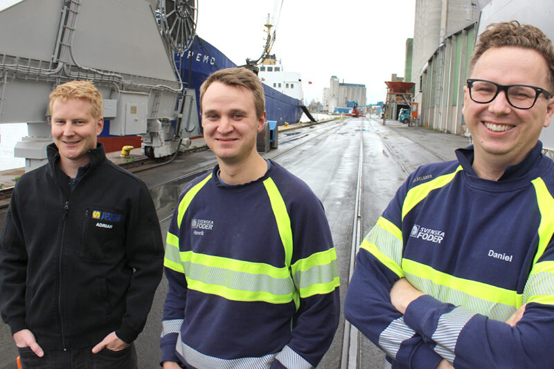 Adrian Cederholm samordnare Åhusfabriken, Henrik Torevik fabrikschef Åhusfabriken och Daniel Brun fabrikschef Tågarp.